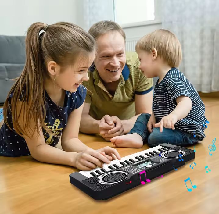 Child piano